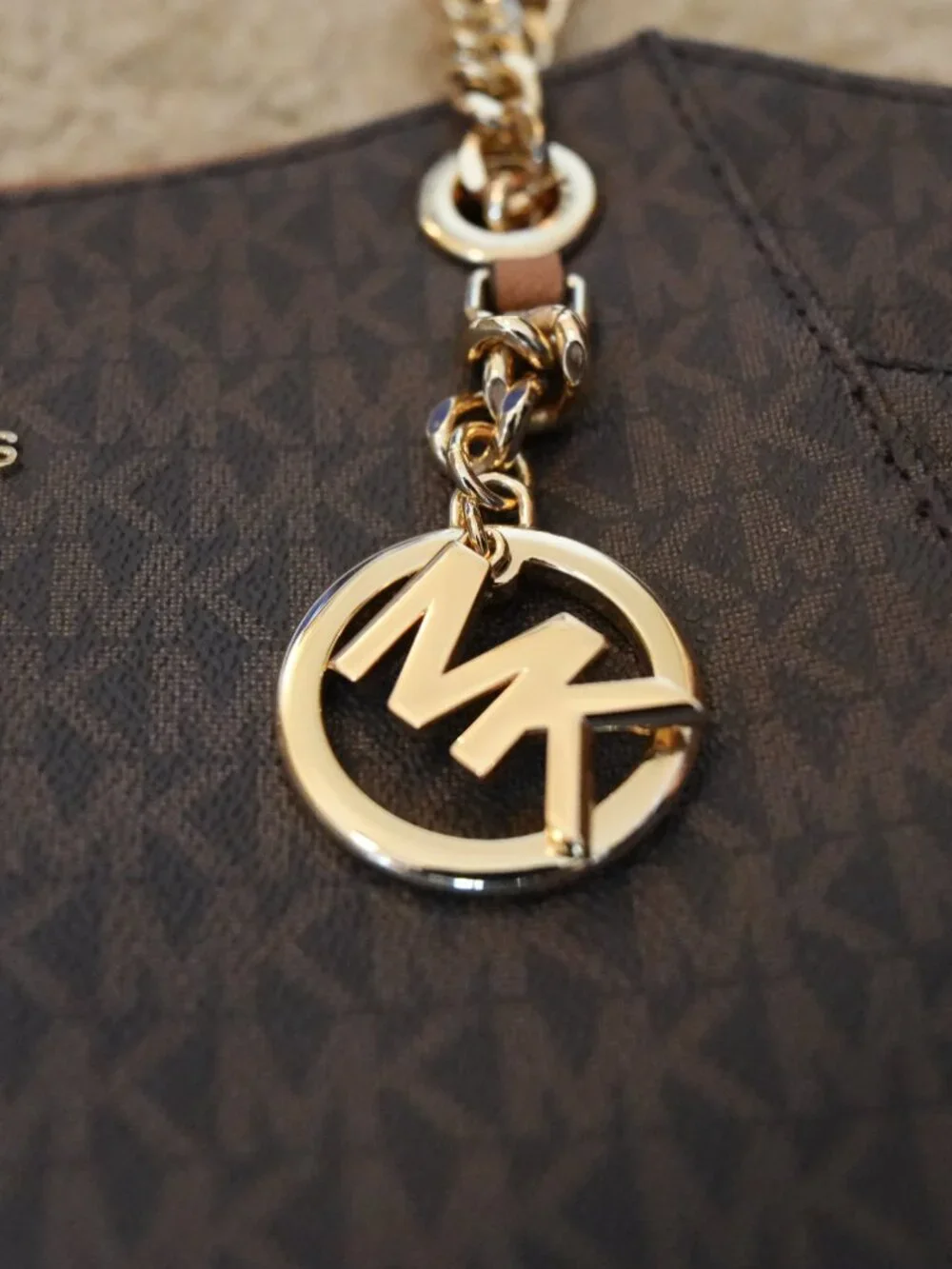 Michael Kors Jet Set Large Chain Shoulder Tote Bag - Signature Brown